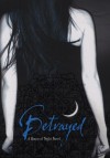 Kristin Cast - P.C. Cast - Betrayed