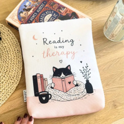 Reading is my therapy könyvtok