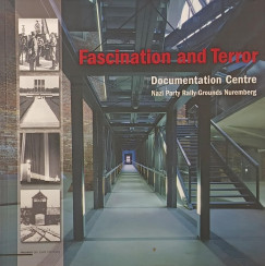 Hans-Christian T�ubrich   (Szerk.) - Fascination and Terror
