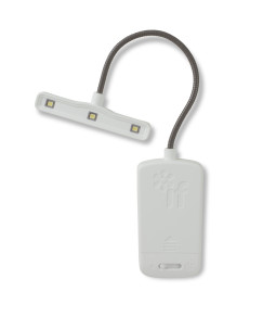 Feh�r extra f�nyerej� olvas�l�mpa