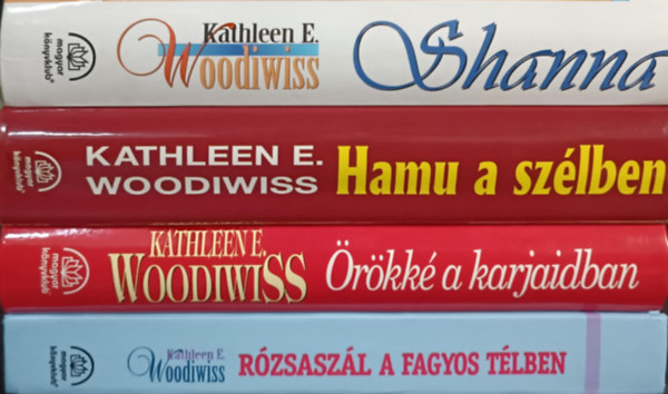 Kathleen E. Woodiwiss knyvcsomag