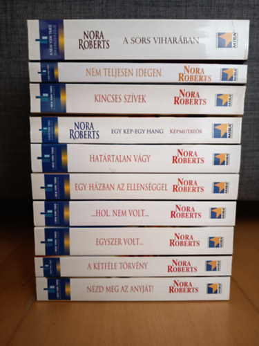 10 Nora Roberts Sikerk�nyv