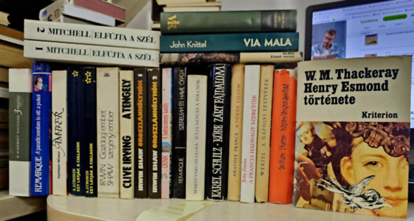 20db reg�ny 23 k�tetben, K�NYVMENT� AJ�NLAT: Henry Esmond t�rt�nete+ Elf�jta a sz�l I-II+ H�zam l�ngra gyullad+ Egy tiszta n�+ Via mala+ A homok asszonya+ A n�polyi testv�rek+ A francia hadnagy szeret�je+ A v�r�s liliom+ K�be z�rt