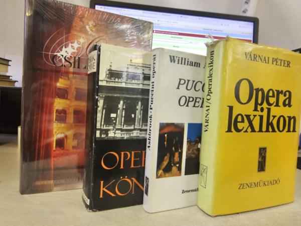 4db-os KNYVMENT AJNLAT: Operacsillagok- A fggny mgtt I.+ Operalexikon+ Operk knyve+ Puccini operi
