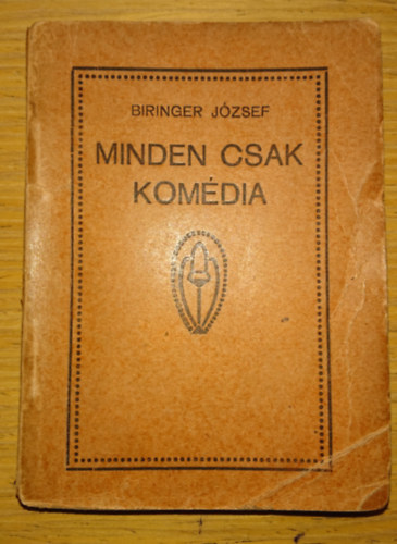 Minden csak kom�dia