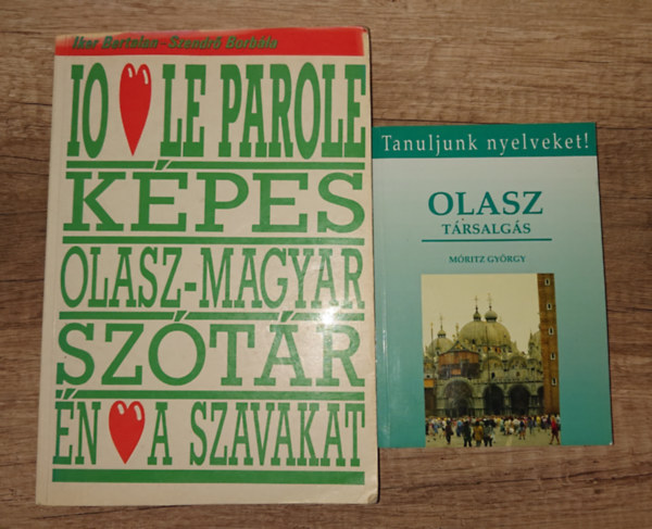 2 nyelvk�nyv olaszul tanul�knak: Olasz t�rsalg�s, K�pes olasz-magyar sz�t�r