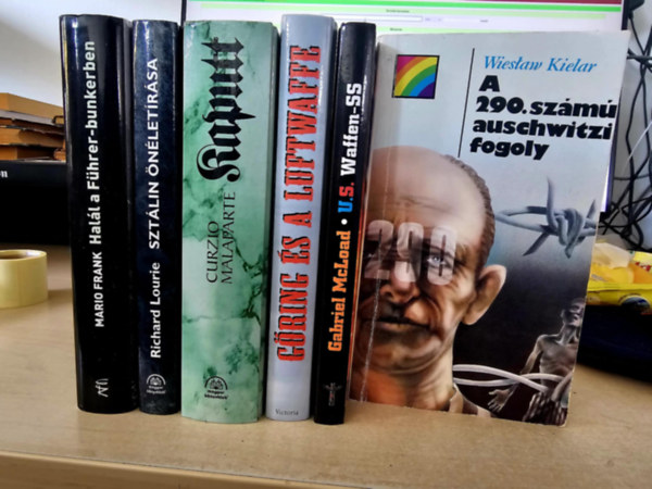 6db II. vilghbors ktet, KNYVMENT AJNLAT: Hall a Fhrer-bunkerben+ Sztlin nletrsa+ Kaputt+ Gring s a Luftwaffe+ U.S. Waffen-SS+ A 290. szm auschwitzi fogoly