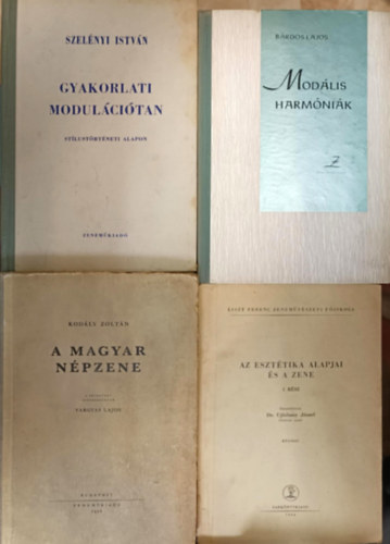 Zenetudomnyi knyvcsomag