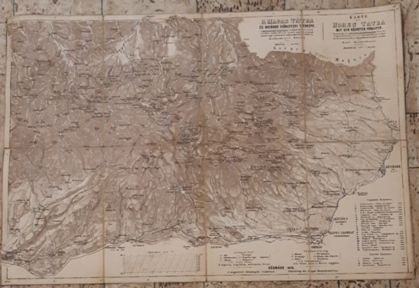 A Magas T�tra �s hat�ros el�alpesei t�rk�pe - karte der Hohen Tatra mit den N�chsten Voralpen 1:100,000