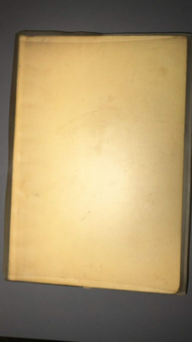 Hat nap alatt? (Mi�ta nevezhetj�k bolyg�nkat F�ldnek? - A sz�trobban� Vil�gmindens�g - Antianyag, antivil�g - Csak annyit tudunk, amennyit a bakt�riumok - Rejt�lyes t�jak a Holdon - z �l�vil�g spektruma - �zenet a sejtmagb�l...)