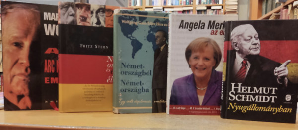 5 db nmet politika: Nyugllomnyban; Angela Merkel az els; Nmetorszgbl Nmetorszgba; t Nmetorszg s egy let; Az arc nlkli ember