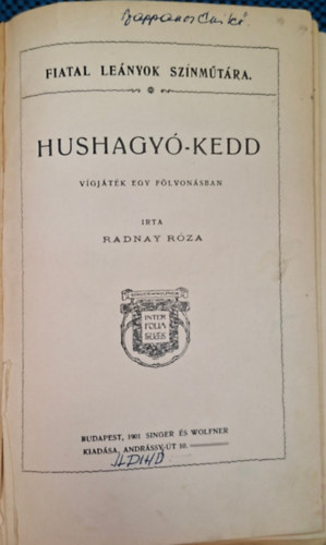 Hushagyo-kedd - fiatal le�nyok sz�nm�t�ra - v�gj�t�k egy f�lvon�sban