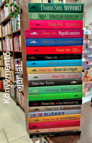 KNYVMENT AJNLAT, 20 DB. Daniel Steel. Szenvedly+Vratlan szerelem+Szerelem+Megvlt szerelem+Ellenllhatatlan erk+Zoya+A kln s n+Szerelmes nyrut+Vrnak rd a hegyek+A szellem+Saigon+Erszakkal vdolva+Egy tkletes idege
