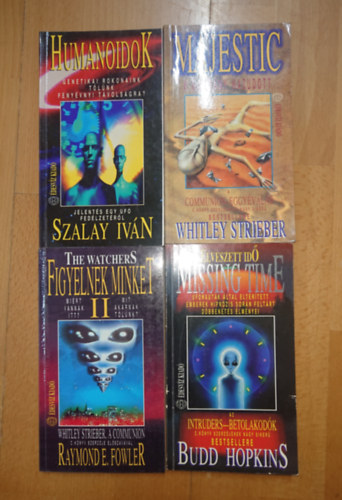 4 k�nyv azz UFO-kr�l: Figyelnek minket I-II., Majestic - A korm�ny hazudott, Humanoidok