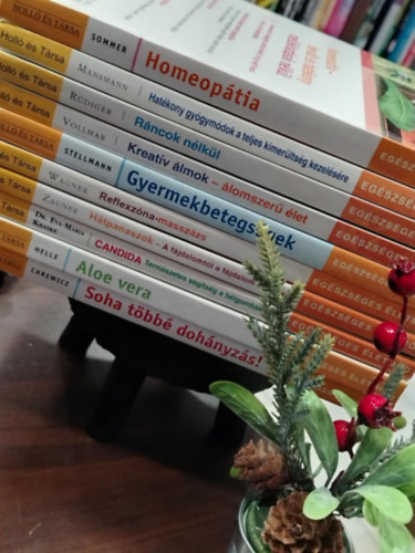 KNYVMENT AJNLAT, 10 DB. Egszsges letmd sorozat. Homeoptia, Hatkony gygymdok a teljes kimerltsg kezelsre, Rncok nlkl - A fiatalsg s a szpsg megrzse, Kreatv lmok - lomszer let, Gyermekbetegsge