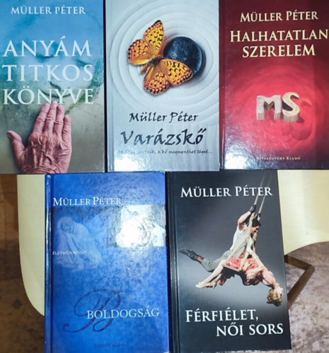 5db Mller Pter knyv - Varzsk, Boldogsg, Frfilet, ni sors, Anym titkos knyve, Halhatatlan szerelem