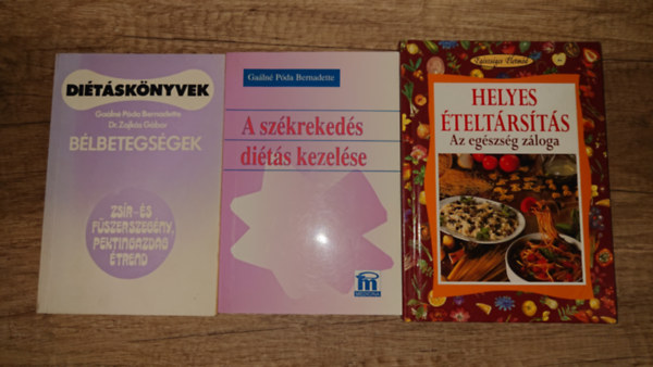 3 di�t�sk�nyv az em�szt�si zavarokkal k�zd�knek: B�lbetegs�gek - zs�r- �s f�szerszeg�nxx pektingazdag �trend, A s�kreked�ss di�t�s kezel�se, Helyes �telt�rs�t�s - az eg�szs�g z�loga