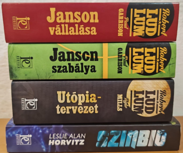 Leslie Alan Horvitz Robert Ludlum - Krimi knyvcsomag