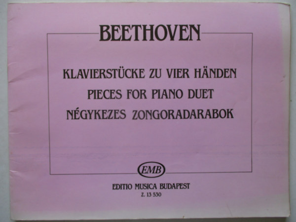 Ludwigvan Beethoven - NGYKEZES ZONGORADARABOK               Z13530