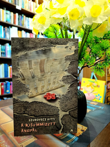 A kisemmizett angyal - Dedik�lt