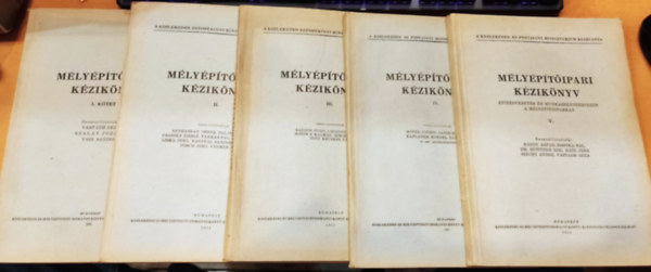 M�ly�p�t�ipari k�zik�nyv I-V.