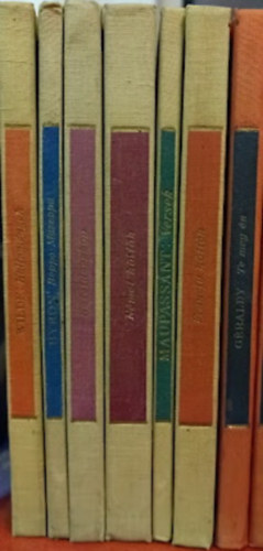 7 db-os k�nyvcsomag Kosztol�nyi v�logatott m�ford�t�sai sorozatb�l (Nem teljes - Wilde: K�ltem�nyek / Byron: Beppo - Mazeppa / Kaleidoszk�p / N�met k�lt�k / Maupassant: Versek / Francia k�lt�k / G�raldy: Te meg �n)