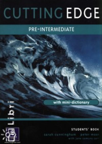 Cutting Edge - Pre-Intermediate (Student s Book) with mini-dictionary