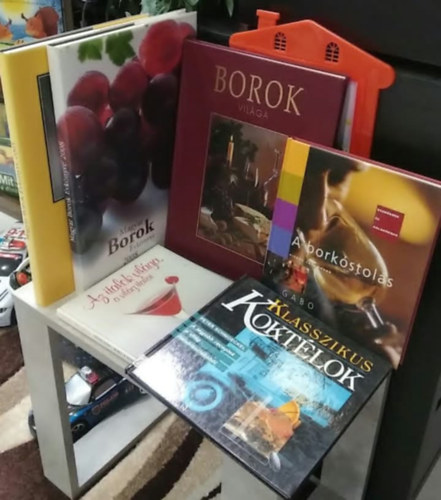 Kriesi, Rolf-Osterwalder,Peter, Kele István főszerk., Pierre Casamayor, Antal B.Gábor-Hajós Katalin, Peter Schmoeckel Több szerző - 6 db-os KÖNYVMENTŐ AJÁNLAT, Enológia / mixológia: Borok világa+ Magyar Borok Évkönyve 2008 +Magyar Borok Évkönyve 2005 +A borkóstolás+ Az italok világa, a világ italai+ Klasszikus koktélok