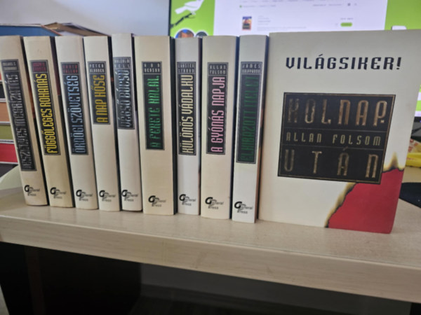 10db Vilgsikerek, KNYVMENT AJNLAT: Veszlyes megbzats+ Fggleges rohans+ rdgi szvetsg+ A nap hse+ Vgs bcs+ A fekete hall+ Klns vdalk+ A gyns napja+ Holnaputn+ Elhibzott tlet