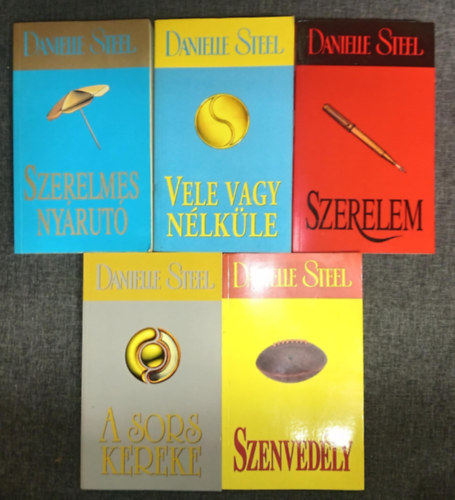 (5db) Danielle Steel romantikus knyvcsomag: Szerelmes nyrut / Vele vagy nlkle / Szerelem / A sors kereke / Szenvedly