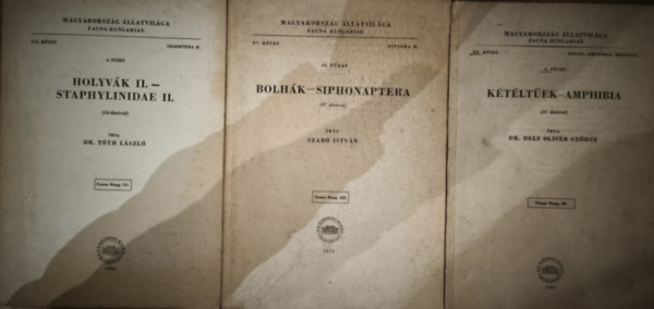 3db m a Magyarorszg llatvilga-Fauna Hungariae sorozatbl - 6. fzet-Holyvk II.-Staphylinidae II., 18. fzet-Bolhk-Siphonaptera, 3. fzet-Ktltek-Amphibia