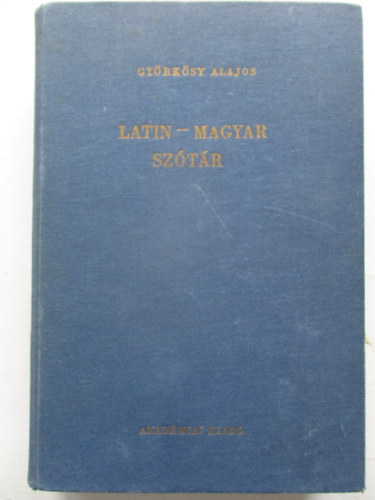 latin-magyar sztr