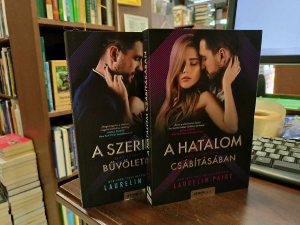 M�s szerepben sorozat 1-2.A hatalom cs�b�t�s�ban+A szerelem b�v�let�ben