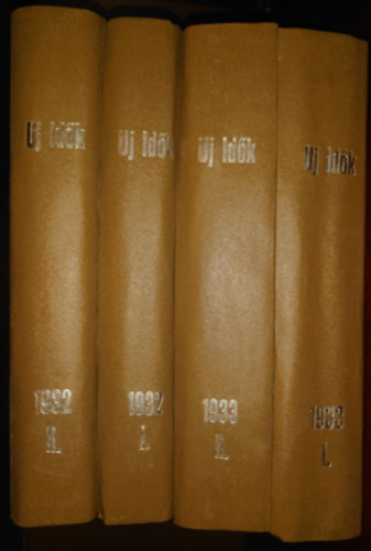 Az j idk teljes 1932-es s 1933-as vfolyama 4 ktetbe ktve