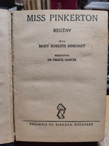 Miss Pinkerton (Flpengs regnyek)
