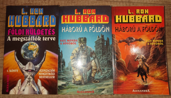 3 ktet L. Ron Hubbard: Fldi kldets 1., Hbor a Fldn 1-2.