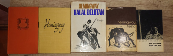 4 knyv Hemingway-tl ajndk angol nyelv Hemingway-ktet: Hall dlutn, Novellk, Bcs a fegyverektl, Fiesta + The Old Man and the See