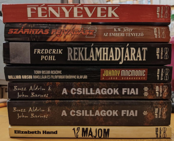 7 db Mbius Science Fiction: 12 majom; A csillagok fiai I-II. (1-2.); Fnyvek (antolgia); Johnny Mnemonic; Reklmhadjrat; Szrnyas fejvadsz 2