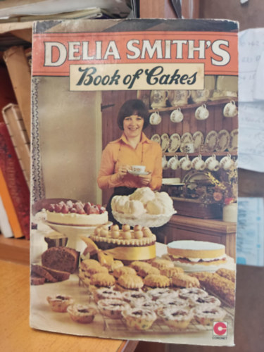 Delia Smith's Book of Cakes