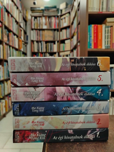 Az gi hivatalnok ldsa sorozat 1-6.