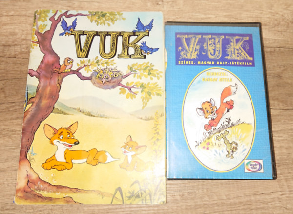 Vuk kpesknyv + ajndk Vuk VHS kazetta