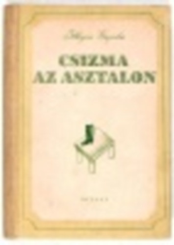 Csizma az asztalon