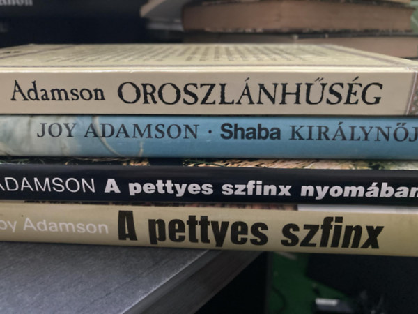 4 db Joy Adamson ktet: Shaba kirlyn, Oroszlnhsg, A pettyes szfinx, A pettyes szfinx nyomban