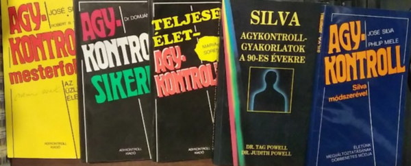 5 db-os K�NYVMENT� AJ�NLAT, agykontroll: Agykontroll mesterfokon (nem csak) az �zleti �letben+ Agykontrollsikerek+ Teljesebb �let agykontrollal+ Agykontroll-gyakorlatok a 90-es �vekre+ Agykontroll