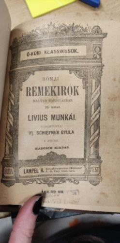 R�mai remek�r�k magyar ford�t�sban - Livius munk�i 22. k�tet