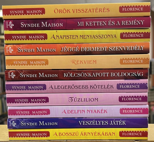 11 db Sydnie Maison ktet: rk visszatrs, Mi ketten s a remny, A napisten menyasszonya, Jgg dermedt szenvedly, Rekviem, Klcsnkapott boldogsg, A legersebb ktelk, Tzliliom, A delfin nyakk, Veszlyes jtk, A bossz