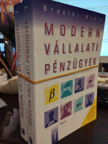 Modern vllalati pnzgyek I-II.
