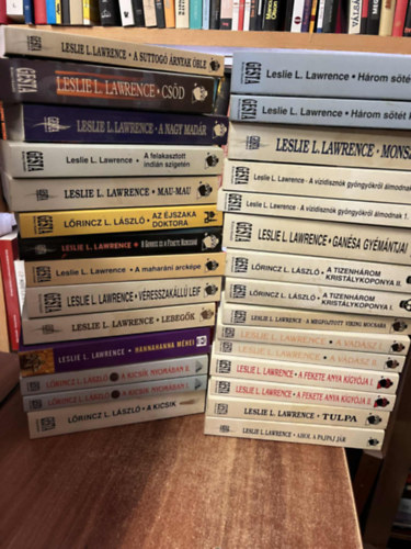 29 db Leslie L. Lawrence knyv
