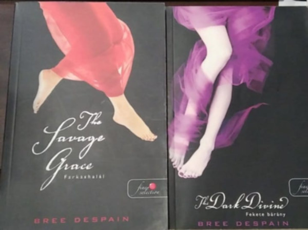 2 db knyv: Farkashall-The Savage Grace+Fekete brny-The Dark Divine