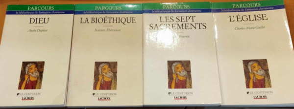4 db Parcours: Dieu + La Biothique + Les Sept Sacrements + L'glise (Parcours la bibliothque de formation chrtienne)